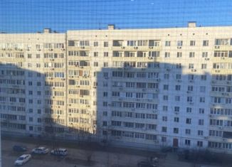Продается 3-комнатная квартира, 85 м2, Ростовская область, улица Думенко, 13Г