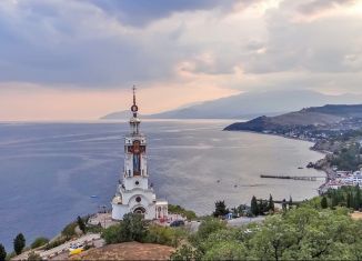 Продам земельный участок, 10 сот., село Малореченское, Больничная улица