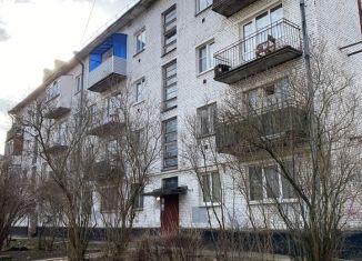 Продается 2-комнатная квартира, 43 м2, Ленинградская область, проспект Кирова, 72