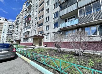 Продается трехкомнатная квартира, 58.9 м2, Кемеровская область, улица 40 лет ВЛКСМ, 110