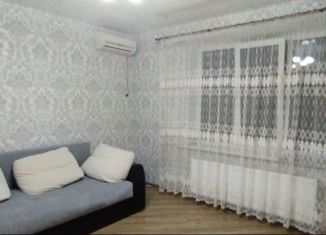 Продам 3-комнатную квартиру, 72.5 м2, Таганрог, улица Шаумяна, 16Ак1