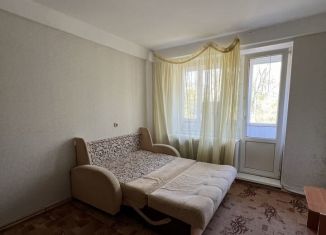 Сдам в аренду 3-комнатную квартиру, 59 м2, Санкт-Петербург, проспект Народного Ополчения, 233