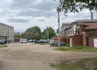 Сдаю в аренду гараж, 20 м2, Балашов, улица Ленина