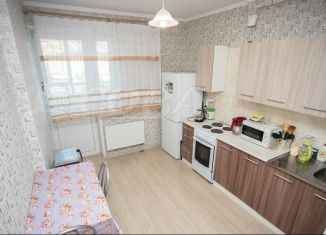 Продается однокомнатная квартира, 37 м2, Тюмень, улица Бакинских Комиссаров, 3к1, ЖК Жуков