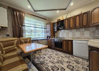 Продам 4-комнатную квартиру, 115 м2, село Цибанобалка, Садовая улица, 41Б