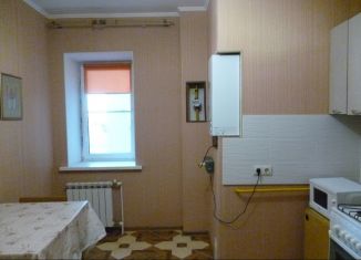 Продаю однокомнатную квартиру, 44.5 м2, Астраханская область, Боевая улица, 126к7
