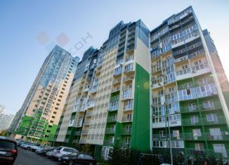 Продается двухкомнатная квартира, 87 м2, Краснодарский край, улица Карякина, 5к1