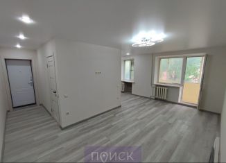 Продам трехкомнатную квартиру, 56 м2, Ростовская область, улица Пановой, 37