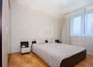 Продается 2-комнатная квартира, 54 м2, Москва, Осенняя улица, 30, метро Строгино