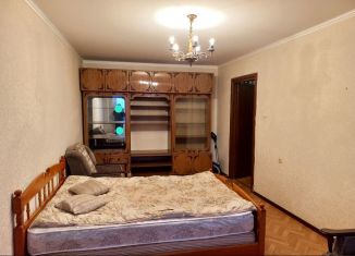 Сдача в аренду 1-комнатной квартиры, 48 м2, Тольятти, улица Автостроителей, 41