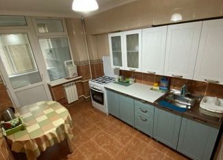 Продается 2-ком. квартира, 56 м2, Грозный, проспект Ахмат-Хаджи Абдулхамидовича Кадырова, 59