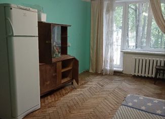 Сдам в аренду 2-комнатную квартиру, 42 м2, Санкт-Петербург, улица Ленсовета