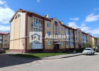 Продаю 1-комнатную квартиру, 40 м2, Кохма, улица Ивана Швецова, 3