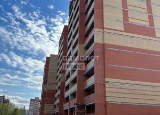 Продаю 2-комнатную квартиру, 64.4 м2, Йошкар-Ола, микрорайон Спортивный, бульвар 70-летия Победы в Великой Отечественной войне, 7А