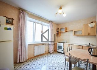 Продам двухкомнатную квартиру, 69 м2, Челябинск, улица Доватора, 42В