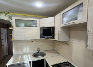 Продаю 1-комнатную квартиру, 30.8 м2, Челябинск, улица Красного Урала, 13, Курчатовский район