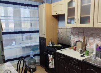 Продается трехкомнатная квартира, 56 м2, Гусь-Хрустальный, Рязанская улица, 10Б