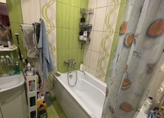 Сдача в аренду 2-ком. квартиры, 50 м2, Саров, улица Зернова