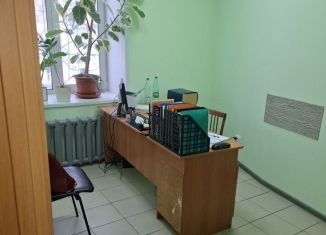 Сдача в аренду офиса, 25 м2, Рубцовск, улица Калинина, 6