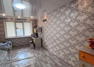 Продается 2-ком. квартира, 47.7 м2, Златоуст, квартал имени А.М. Матросова, 5А