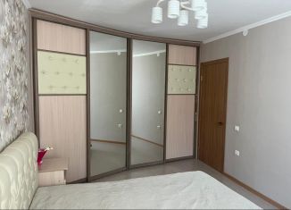 Продаю двухкомнатную квартиру, 59.2 м2, Альметьевск, улица Ленина, 201