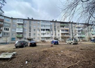 Продам 2-комнатную квартиру, 42.9 м2, Карелия, улица Кайманова, 1Б