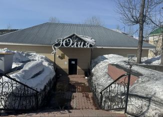 Продается торговая площадь, 159 м2, Саха (Якутия), улица Ленина, 16