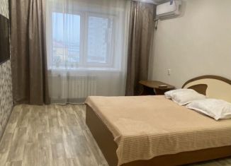 Сдам в аренду 1-комнатную квартиру, 42 м2, Благовещенск, улица Василенко, 3/4