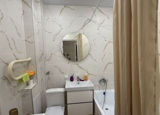 Сдам 1-комнатную квартиру, 39 м2, поселок Зональная Станция, улица Королёва, 8