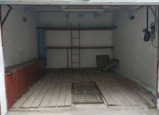 Продаю гараж, 24 м2, Чайковский, Вокзальная улица