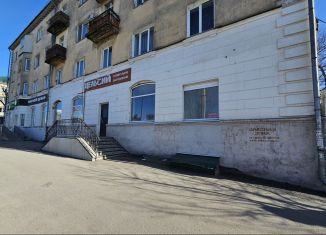 Сдаю в аренду офис, 45 м2, Чувашия, улица Юрия Гагарина, 4