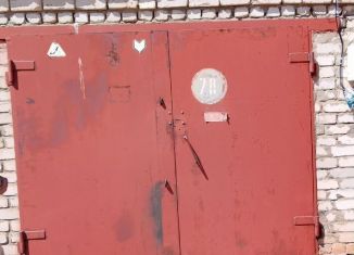 Продается гараж, 24 м2, Нариманов, Центральная площадь