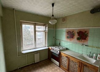 Продается 2-ком. квартира, 45.4 м2, Новомосковск, улица Шахтёров, 18