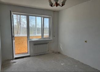 Продаю 1-комнатную квартиру, 33.3 м2, Псков, Инженерная улица