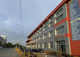 Сдам помещение свободного назначения, 3700 м2, Уфа, Интернациональная улица, 5А, Калининский район