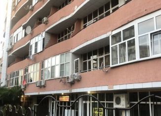 Продажа 3-ком. квартиры, 68 м2, Сочи, улица Ленина, 256/6, микрорайон Голубые Дали