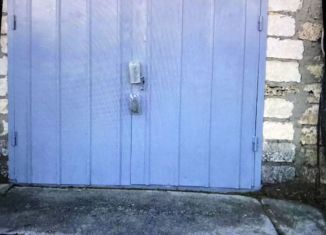 Продаю гараж, 24 м2, поселок городского типа Приморский