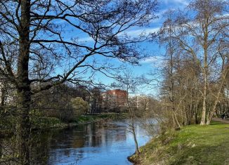 Продается двухкомнатная квартира, 54.7 м2, Сестрорецк, улица Инструментальщиков, 25