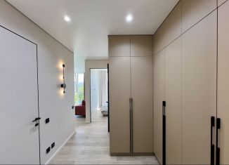 Сдается в аренду 1-комнатная квартира, 38 м2, Сочи, улица Яна Фабрициуса, 2/23Мк1, микрорайон Яна Фабрициуса