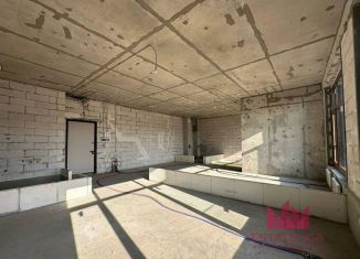 Продается 1-комнатная квартира, 140 м2, Москва, улица Сергея Бондарчука, 4, район Раменки