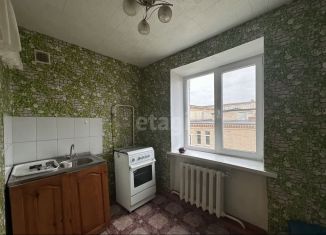 2-ком. квартира на продажу, 48 м2, село Кундравы, улица Труда, 95