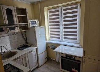 2-ком. квартира в аренду, 44 м2, Калининград, Заводская улица, 30
