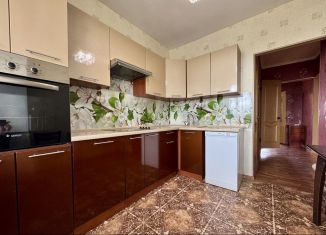 Сдам в аренду трехкомнатную квартиру, 100 м2, Новосибирск, микрорайон Горский, 2, метро Площадь Маркса