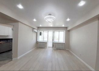 Продаю 2-ком. квартиру, 57 м2, Краснодар, Карлсруэвская улица, 9/1, микрорайон Немецкая Деревня