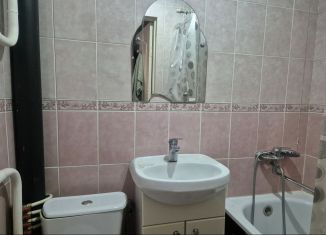 Продаю 3-комнатную квартиру, 44.3 м2, Чувашия, улица Космонавта Андрияна Григорьевича Николаева, 49