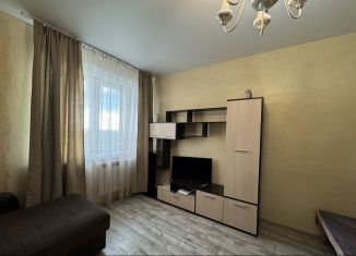 Сдается однокомнатная квартира, 34 м2, Ачинск, улица Кирова, 39