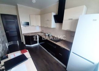 Сдам 1-ком. квартиру, 43 м2, Владимир, улица Нижняя Дуброва, 11, ЖК Орбита