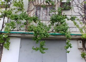 Продам гараж, 30 м2, посёлок городского типа Партенит, улица Васильченко