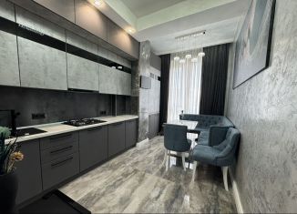 Продаю 1-ком. квартиру, 41 м2, Ставрополь, улица Розы Люксембург, 32, микрорайон № 6