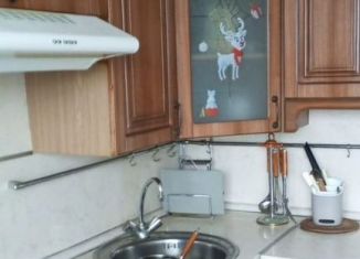 Сдача в аренду двухкомнатной квартиры, 47 м2, Колпино, улица Веры Слуцкой, 38